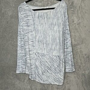 One Park Ave 1X Top Shirt Gray Striped Long Sleeve Scoop Neck Asymmetrical Knit